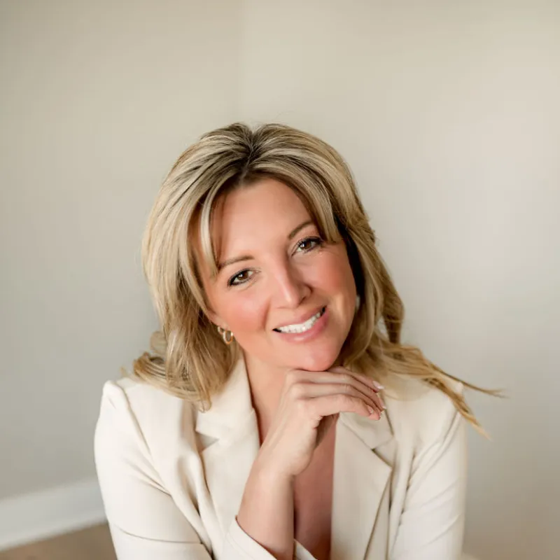 Alaina Frederick Medicare Agent Buckner, MO 64016