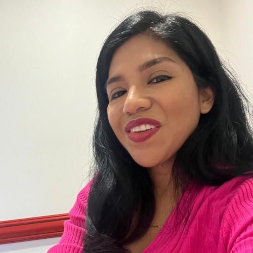 Alejandra Robles - Medicare Agent in North hills, CA