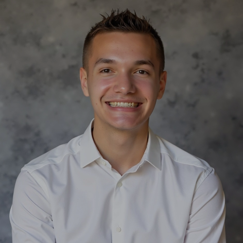 Austin Zarate - Medicare Agent in Knoxville, TN