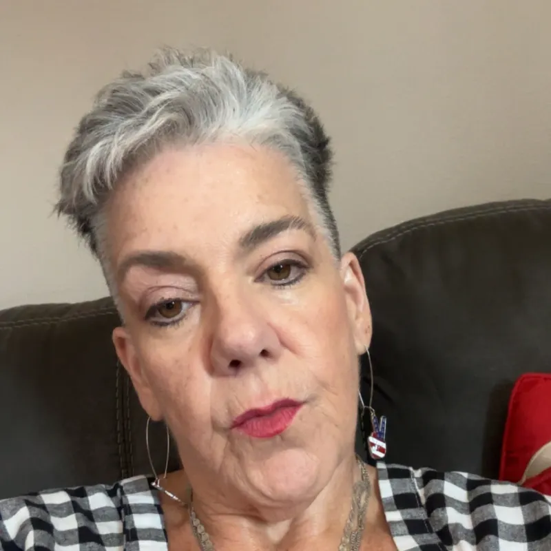 Beth Lear Medicare Agent Casselberry, FL 32707