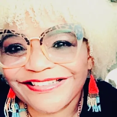 Cheryl Cooper - Medicare Agent in Hoover, AL