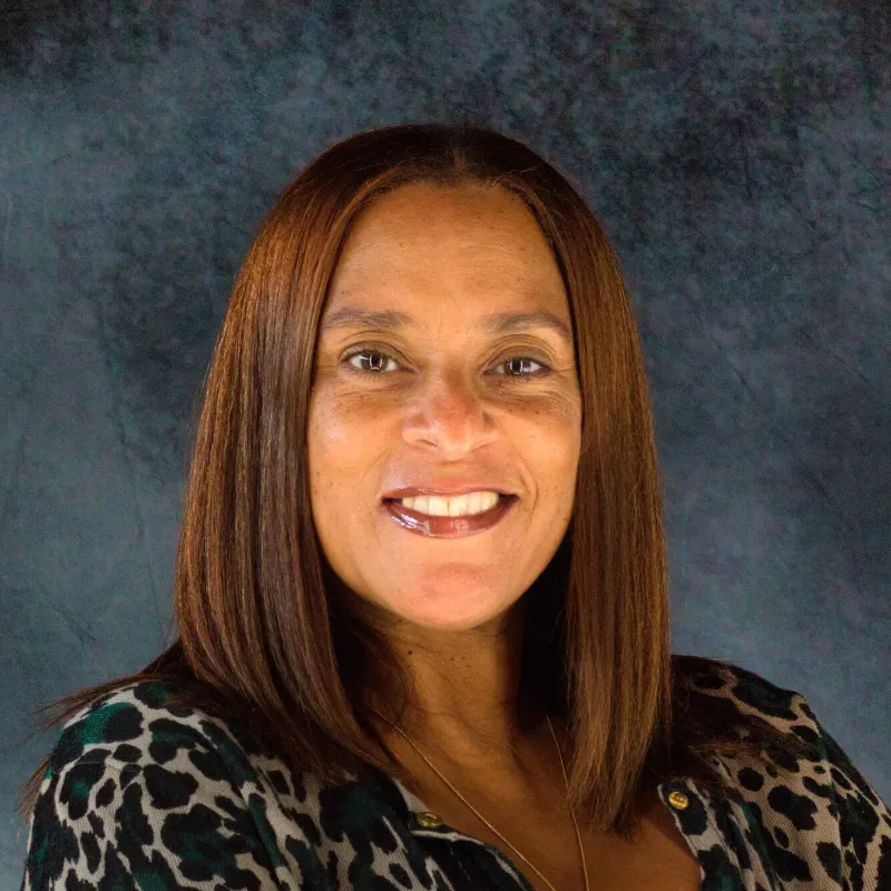 Chiffon Thomas Medicare Agent Florissant, MO 63033
