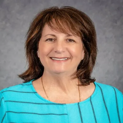Darlene Colletti Diciolla Medicare Agent Burr Ridge, IL 60527
