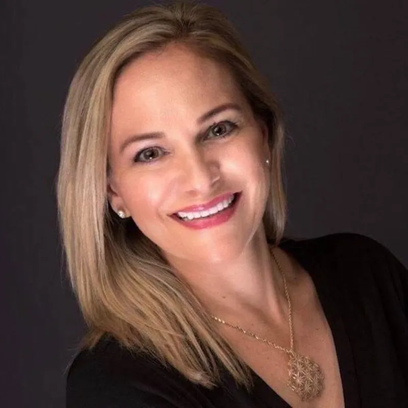 Deirdre McEnally Medicare Agent Spring Valley, NV 89148