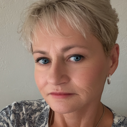Dreama Thornton Medicare Agent Licensed in KY