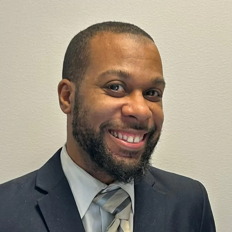 Isaiah Potts - Medicare Agent in Edina, MN