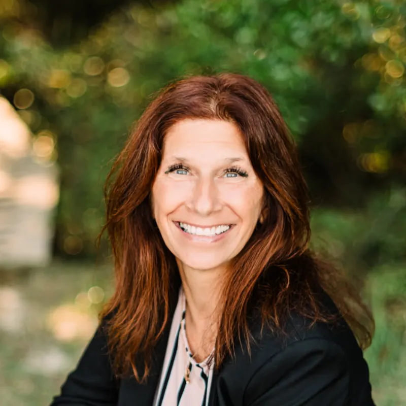 Laura Livingwell Medicare Agent Navarre, FL 32566