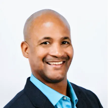 Le Moment - Medicare Agent in El Segundo, CA
