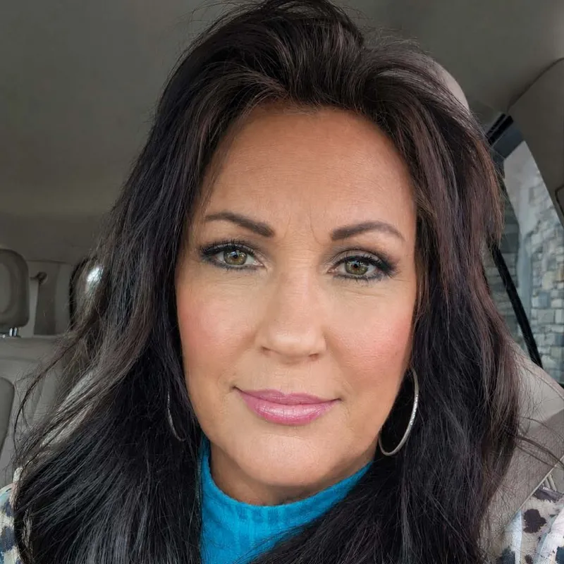 Lisa Dillon Medicare Agent Riverview, FL 33579