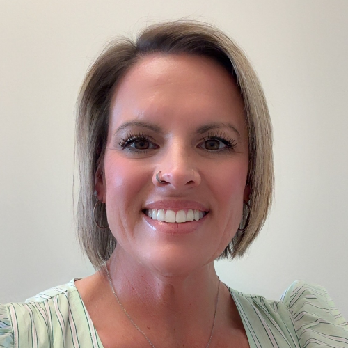 Mandy Scarborough Medicare Agent Lenoir City, TN 37772 Mandy Scarborough Medicare Agent Lenoir City, TN 37772