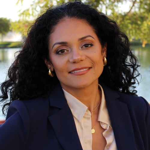 Mayra Williams - Medicare Agent in Victorville, CA