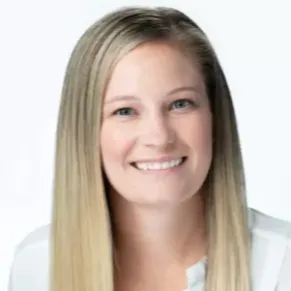 Megan Lundberg - Medicare Agent in Lincoln, NE