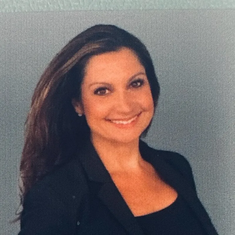 Michelle Scianna - Medicare Agent in Omaha, NE