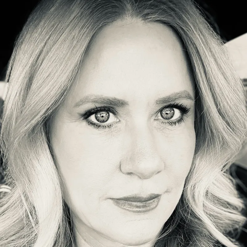 Monique Taylor Medicare Agent Huntington Beach, CA 92648