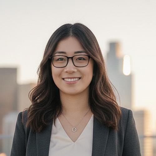 Nadia Ponce Simbron Medicare Agent