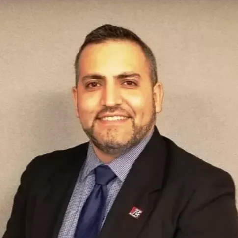 Nicolas Giraldo Reyes - Medicare Agent in Paducah, KY