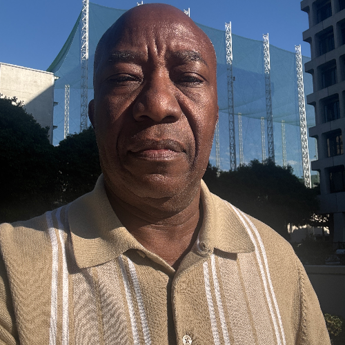 Olu Adesuyan Medicare Agent Los Angeles, CA 90010