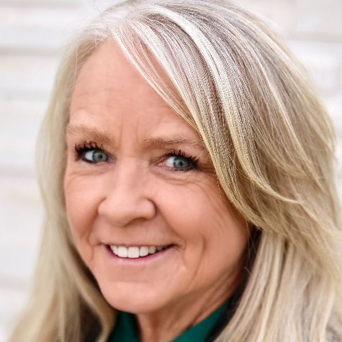 Sandra Hennigan Medicare Agent Phoenix, AZ 85032