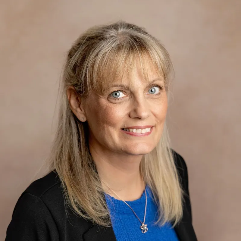 Sarah Schmidt Medicare Agent Claremont, MN 55924 Sarah Schmidt Medicare Agent Claremont, MN 55924