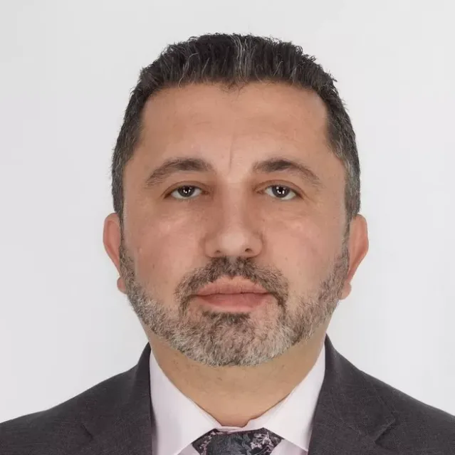 Sarkis Minasyan - Medicare Agent in Northridge, CA