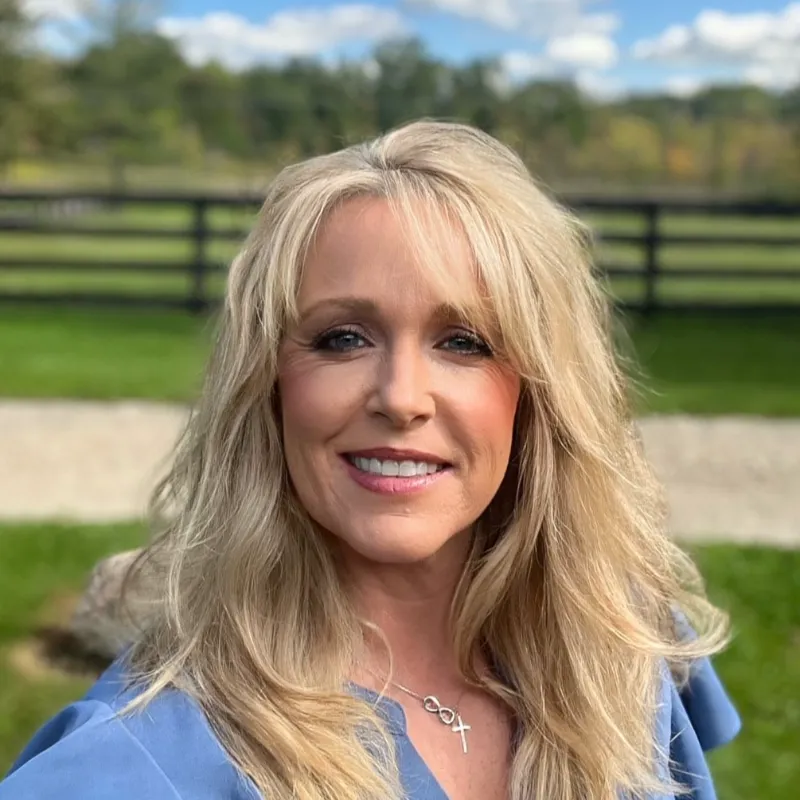 Stacy Smeaton - Medicare Agent in Saginaw, MI