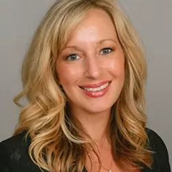 Tiffany Stalder - Medicare Agent in Omaha, NE